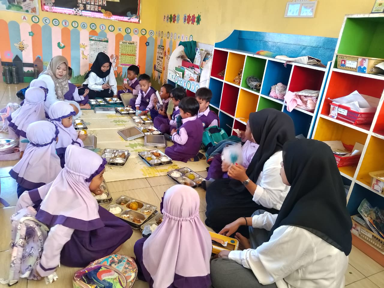 Makan Bersama