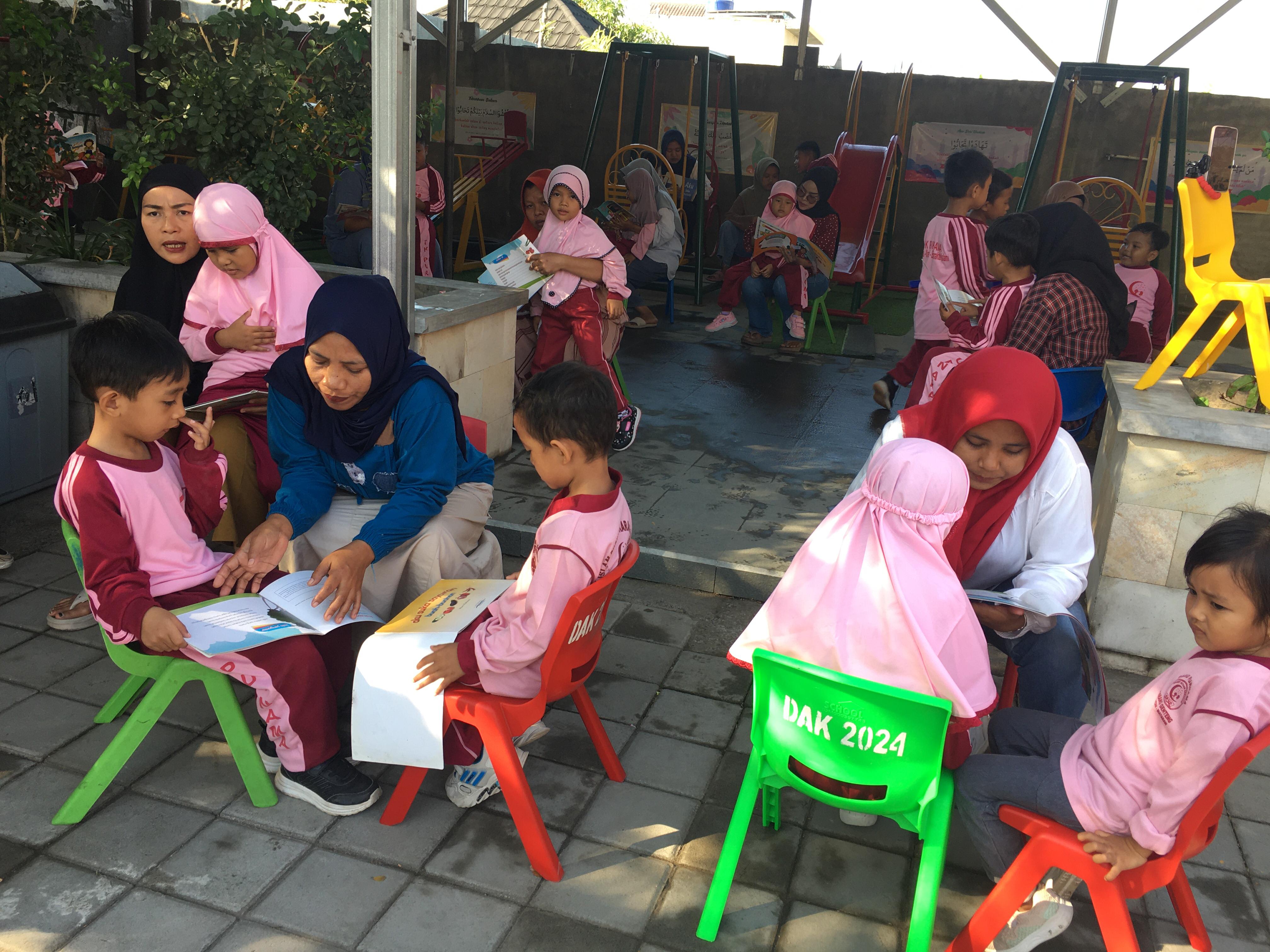 Gerakan Orangtua Bacakan Buku